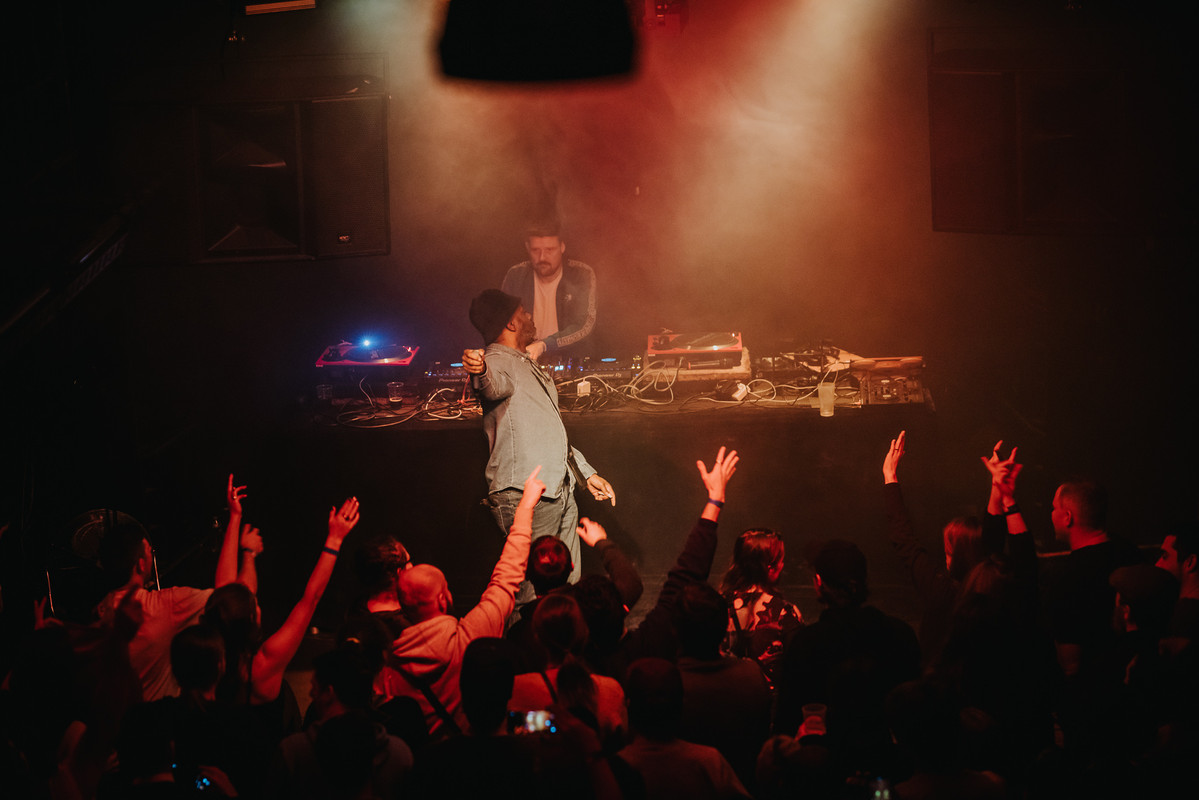 411215107-887949889365409-5671816752470050190-n