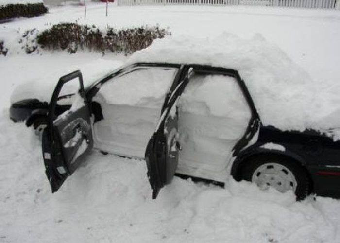 I heard a great joke about amnesia, but I forgot it Snow-filled