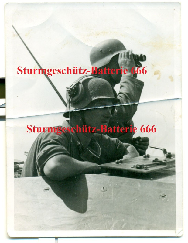 FOTO - STUG-BATTERIE 666 - STURMGESCHÜTZ - STUG-