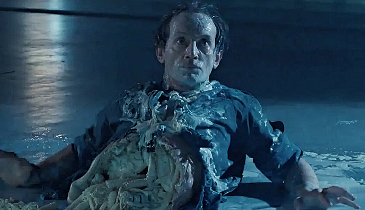 DEATH-TRIFECTA-HENRIKSEN-ALIENS-FOTOR.png