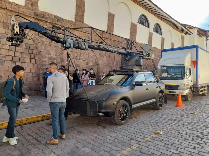 32-Rise-Of-The-Beasts-In-Cuzco-Autobot-Terrorcon-Cars