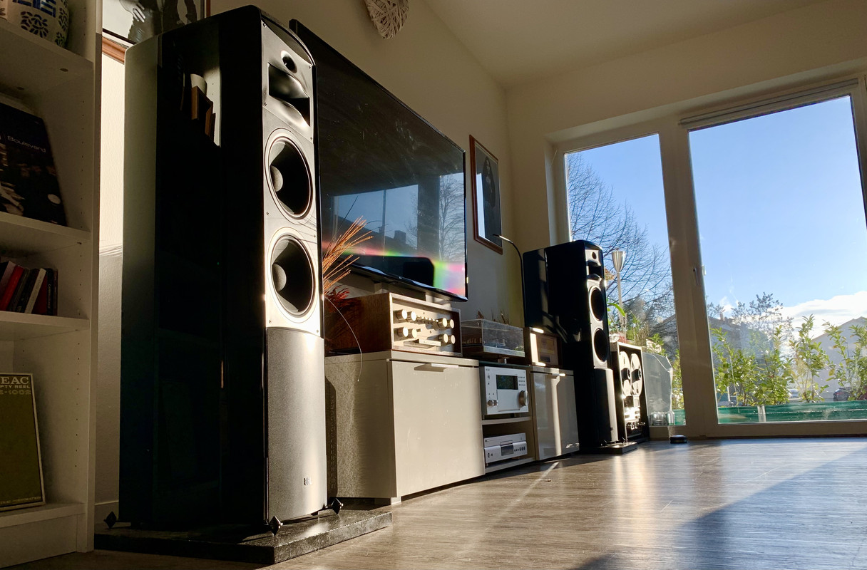 B6BBE103-BFBE-4CDB-A899-B59E2073B551