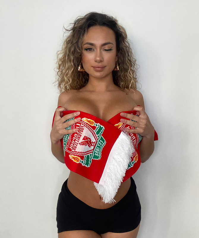 [Image: Eymrks-OXAAIZ5-RA-1.jpg]