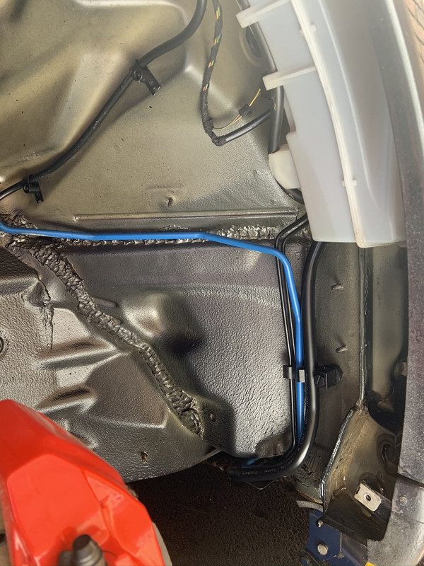 268AA2C1-7A34-48E8-BA46-731E57DA62B3