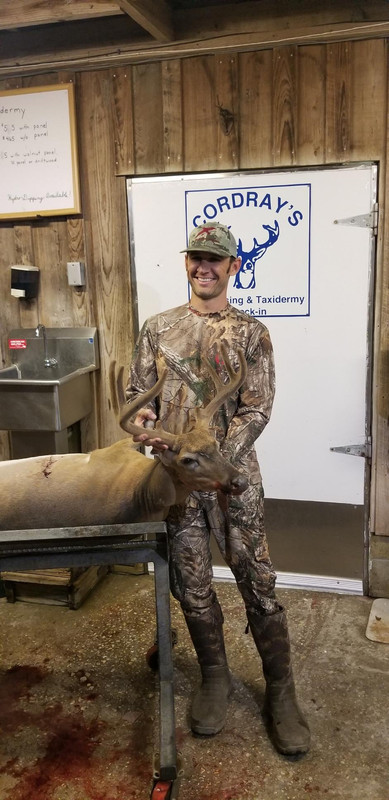 3B2F54CF-196F-4F55-ABB1-0FB8BA8439C9