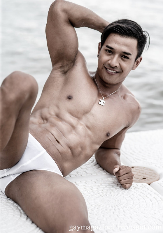 MenThor 1 - Anh trai 6 múi không thể menly hơn!