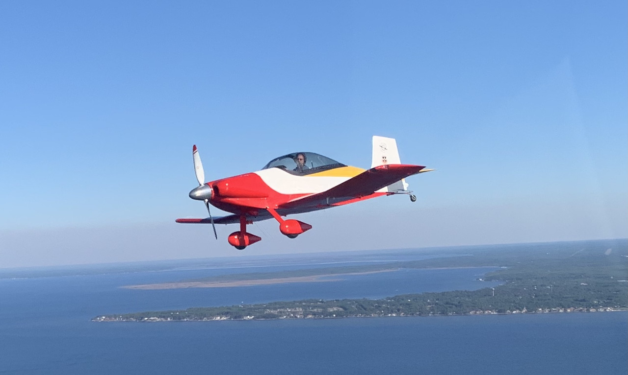 CEF9EAFB-7898-40E2-8DE8-8664FD3575CC