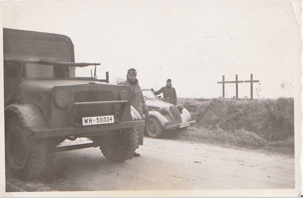 Wehrmacht Rußland BEUTE LKW Lastwagen & Kübelwag