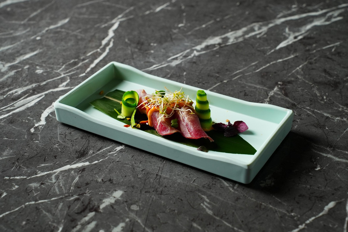 Nigiri maguro flambe