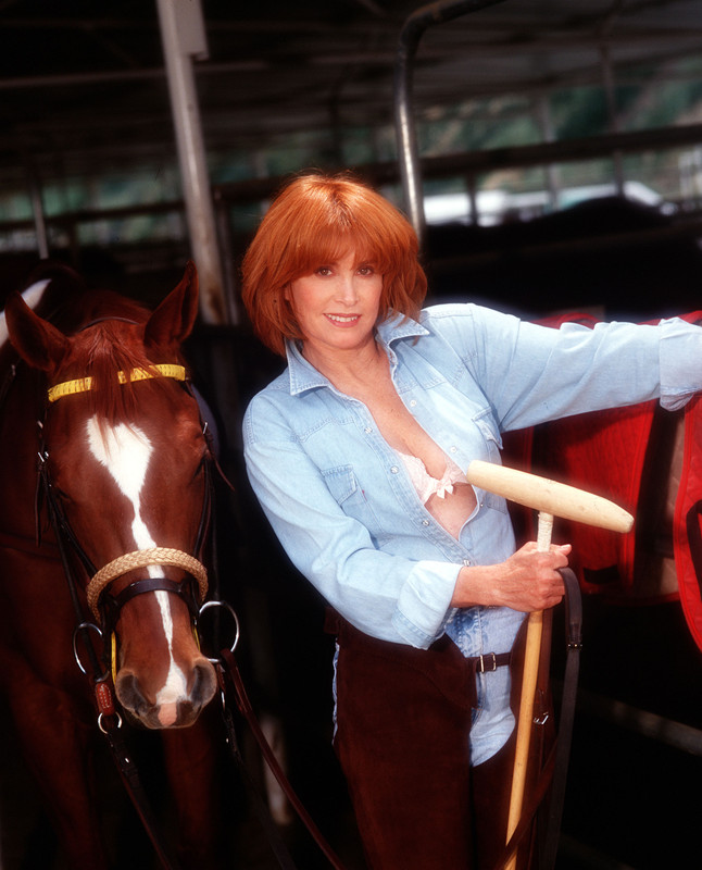 stefanie_powers_a89