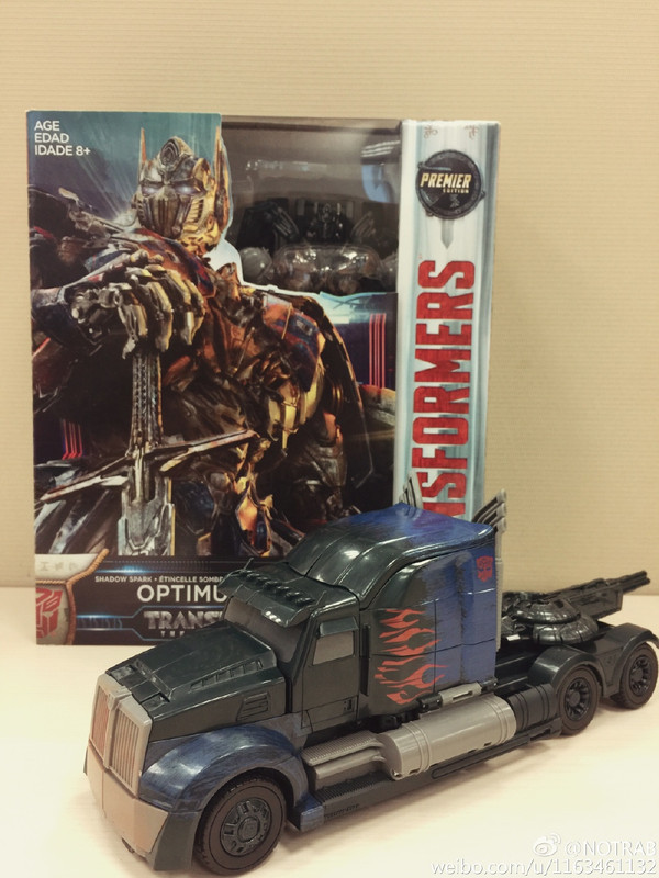 Transformers-5-The-Last-Knight-Shadow-Spark-Opti