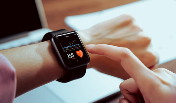Qinux Titan PG: Robuste Outdoor-Smartwatch