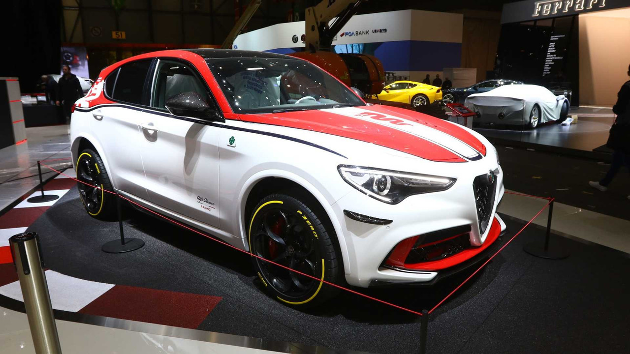 alfa-romeo-stelvio-quadrifoglio