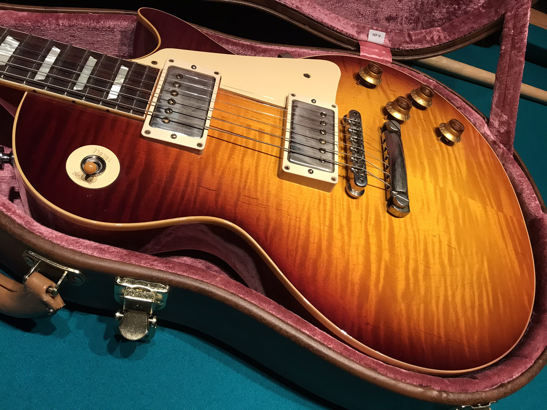 51916102-0DC5-42ED-B47A-4B6D0D3D804F