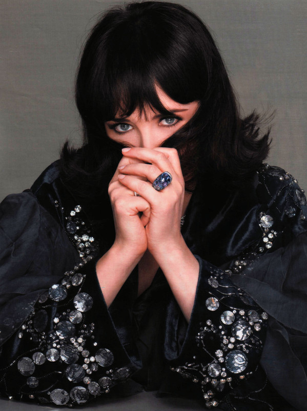 Isabelle_Adjani_b01
