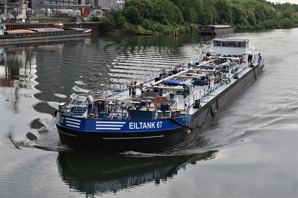 2022.05.16 RHK Eiltank 67 - 02 (1940x1293)