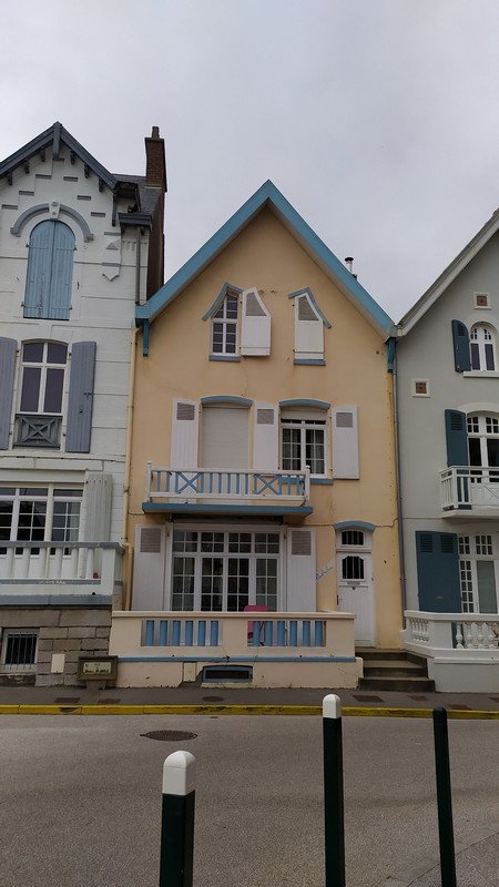 https://i.postimg.cc/ncC5M2C9/Les-Aulnes.jpg