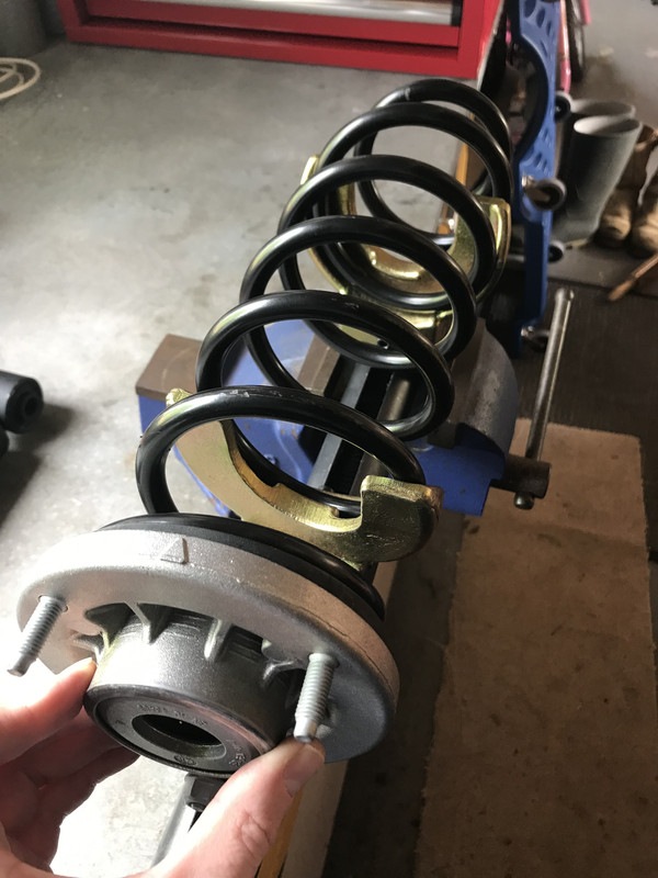 F10 535i DIY - Rear Shock Absorber and Spring Replacement - F10, F11 ...