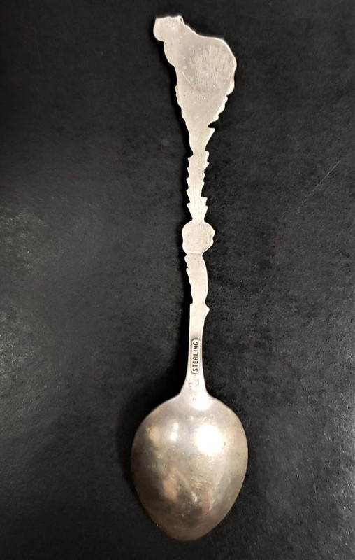 JFT in a crossed Pickaxe and Shovel  1