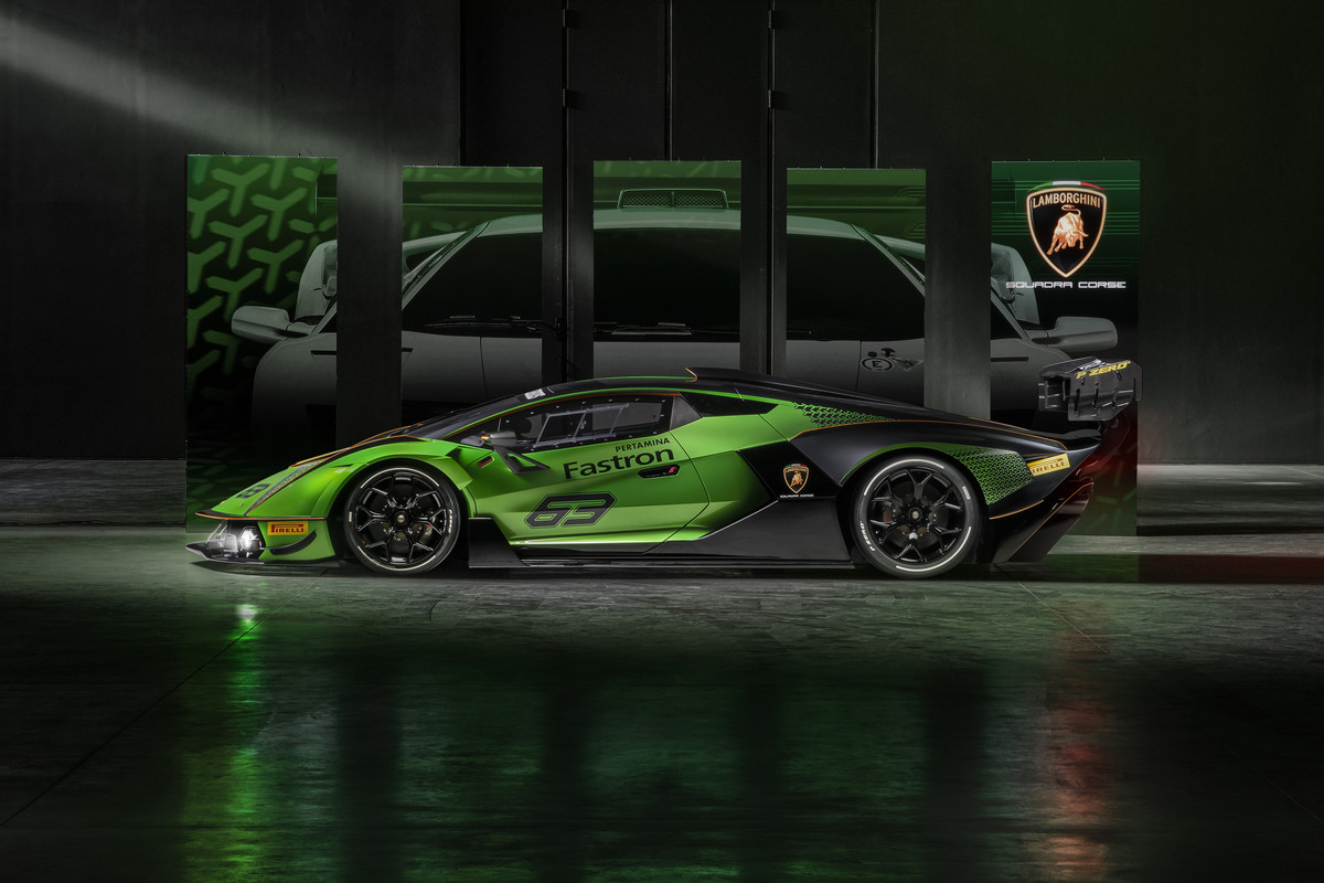 Lamborghini_Essenza_SCV12_3