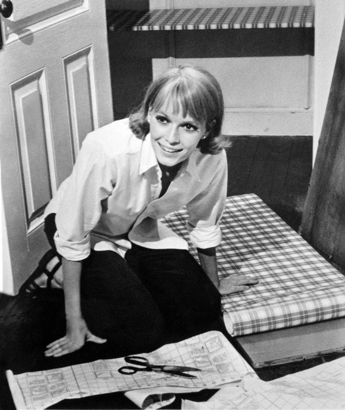 mia_farrow_b88