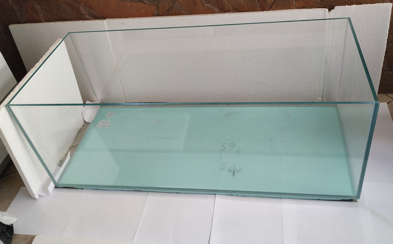 Продавам: Clear Vision аквариум 120x50x45cm