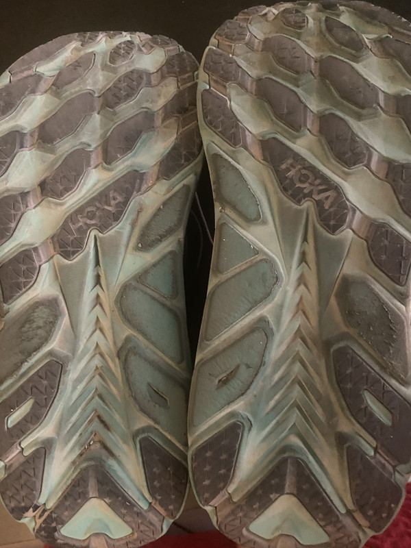 9D7FD7CF-501E-4BFE-9C53-4CA3B87437A2