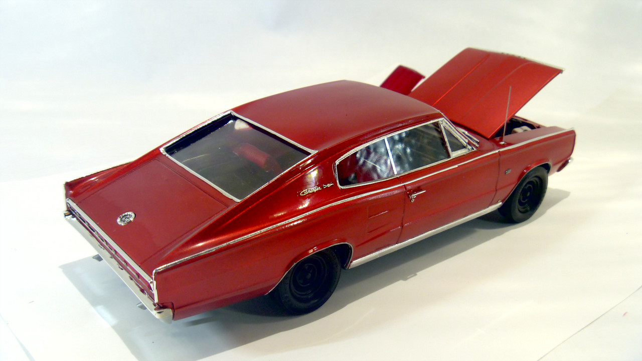 Revell '67 Hemi Charger P1040512