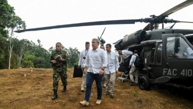 Iván Duque denuncia supuesto atentado contra helicóptero presidencial