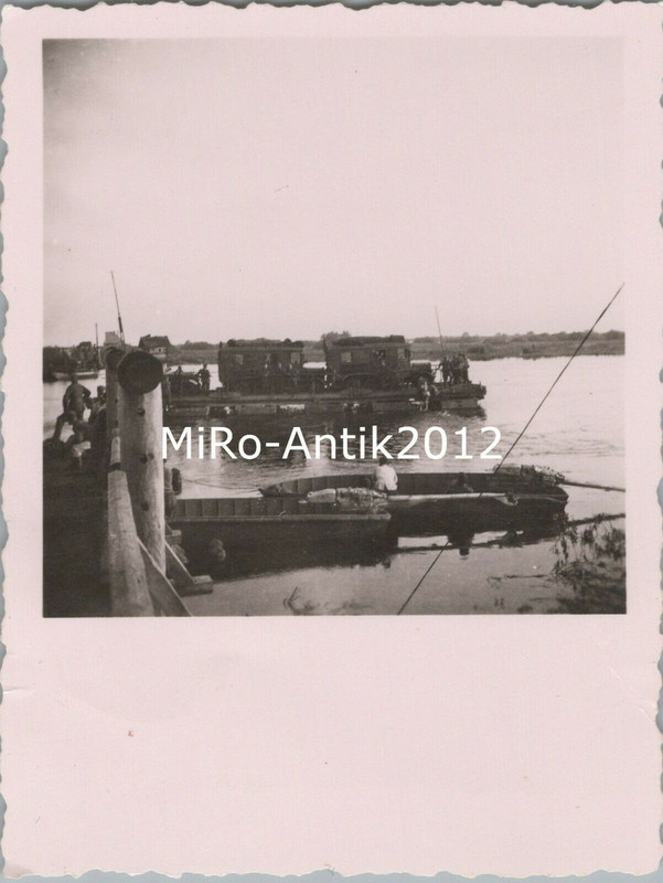 Wehrmacht, Funk Stellen beim Übersetzen über den Pripjet, 1941