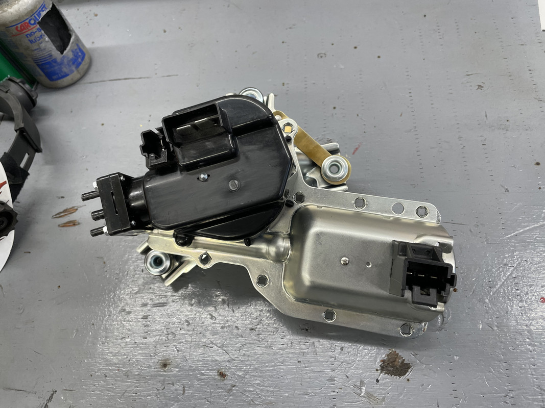 868F53B8-C21A-49C5-A3CF-BD6180BC795E