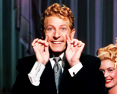 danny_kaye_smile.gif