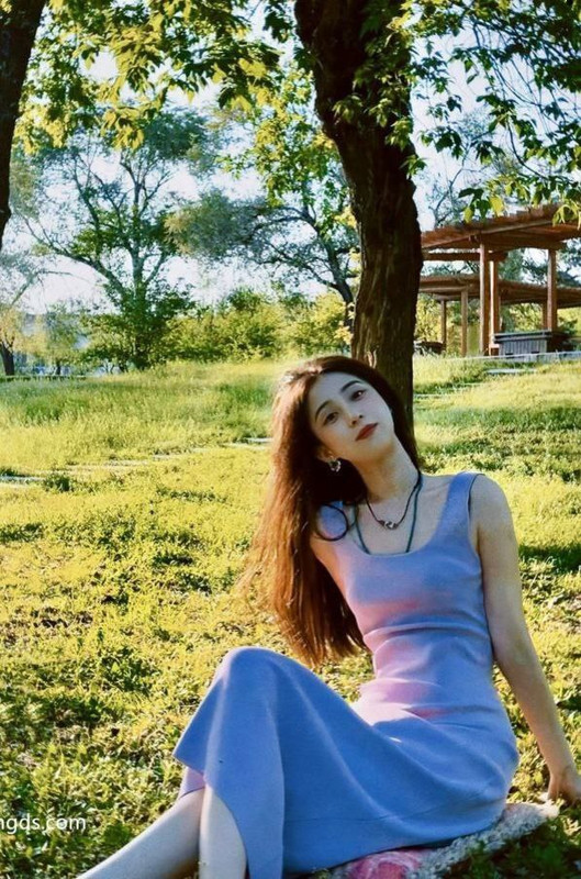 西安音乐学院 陈蓉 约炮前男友视频被现任怒爆 口交熟练技术 肥臀巨乳爆辣身材 简直就是极品炮架！ (1)