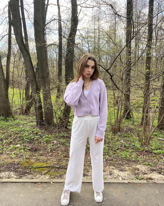 8629B93C-67DF-40EE-9825-694CD6BF221D