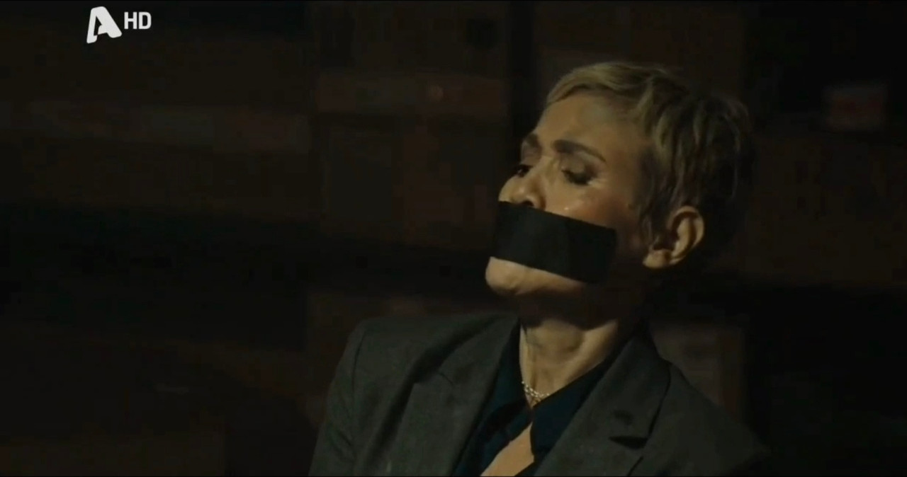 Screenshot_20240205_162228_Video Player