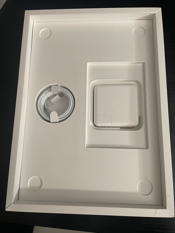 2E7B7301-2811-4A6E-B0FC-1CD1049EC317