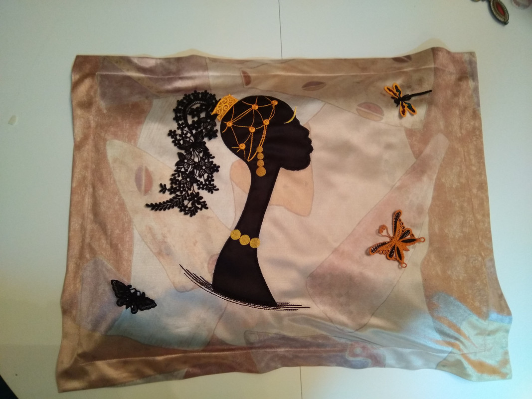 Violana Королева Африки