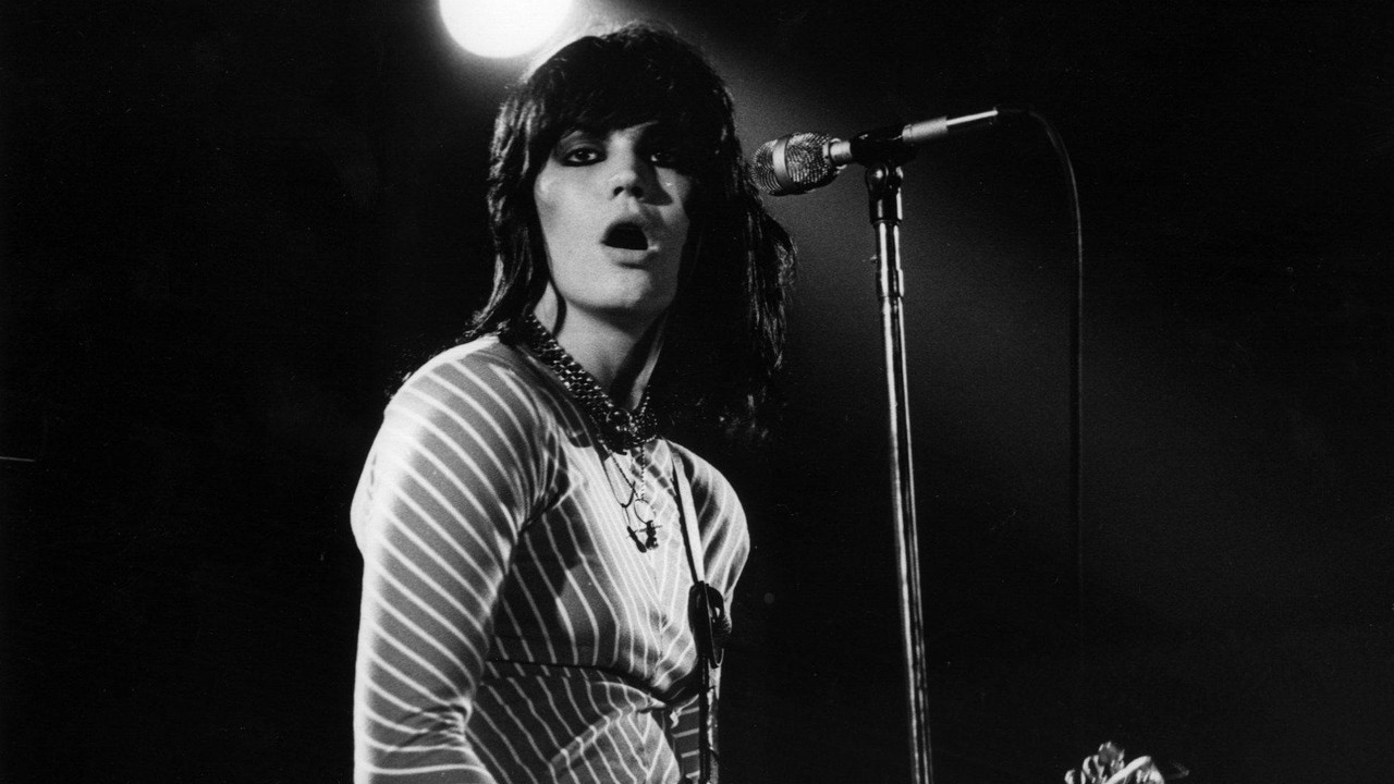 Joan-Jett-03.jpg
