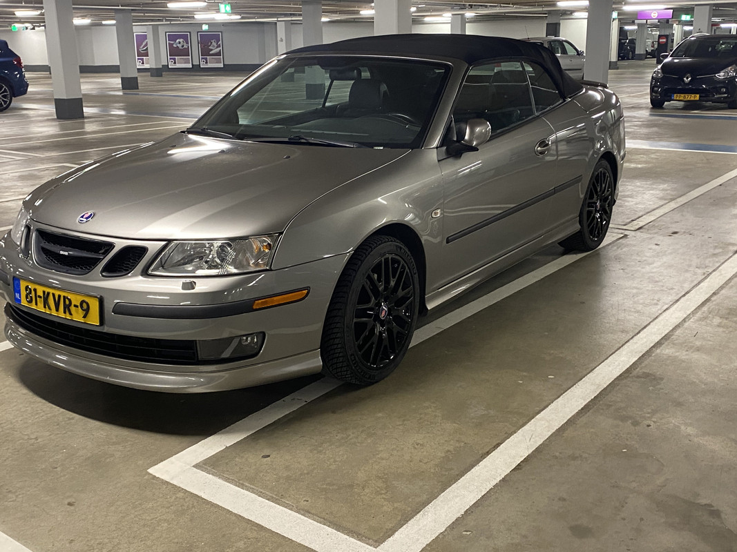 A27EBB90-E3B9-4DC6-96E8-D05B2AC591EC