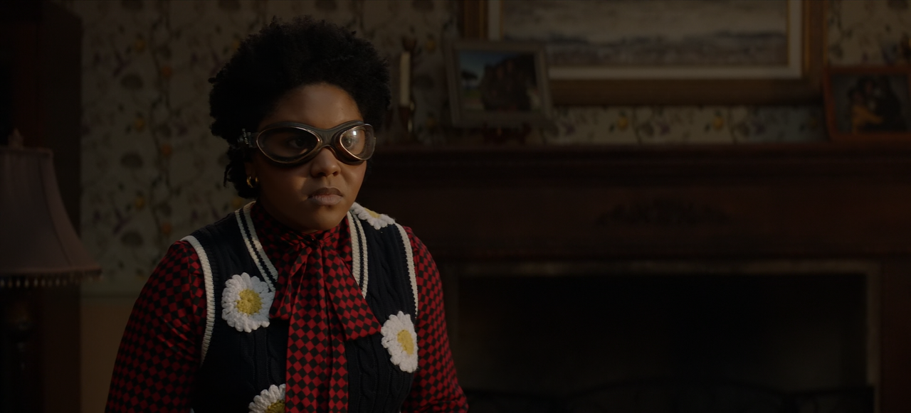 Stargirl.S02E08.Summer.School.Chapter.Eight.1080p.10bit.BluRay.AAC5.1.HEVC-Vyndros.mkv_snapshot_08.0