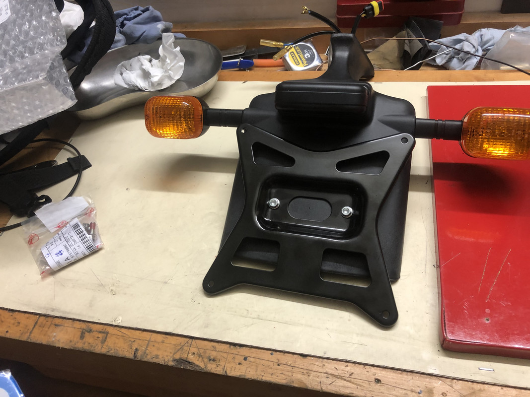 3D90D0B4-5BAA-4605-B4B9-823427BFE59F