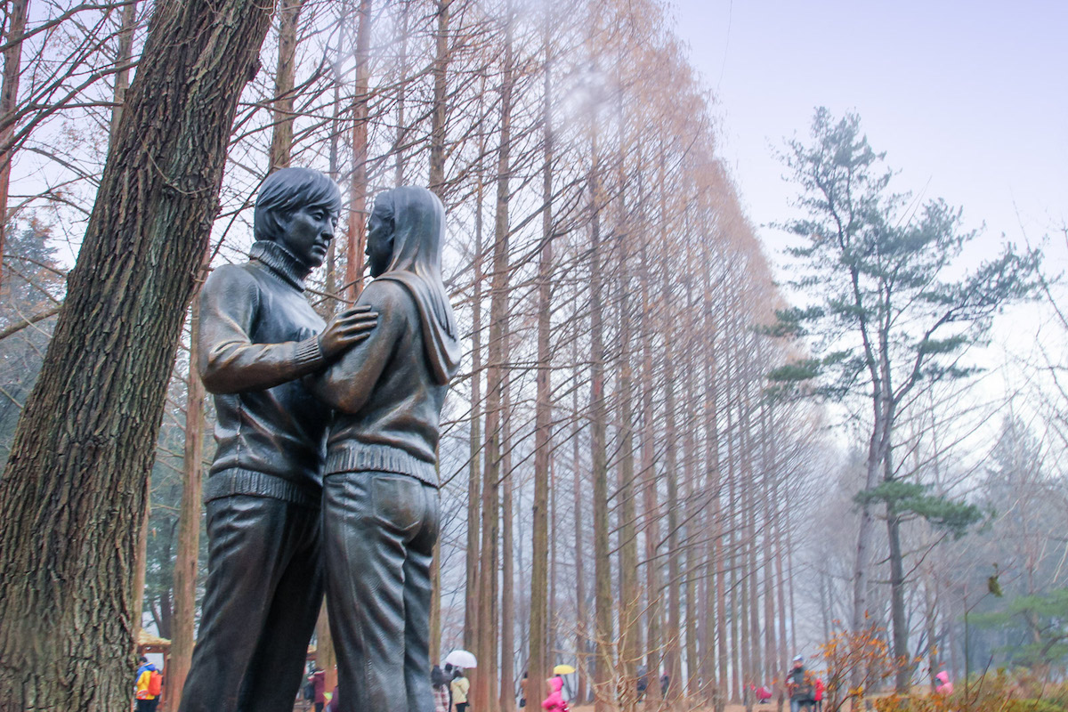 patung Winter Sonata di Nami Island