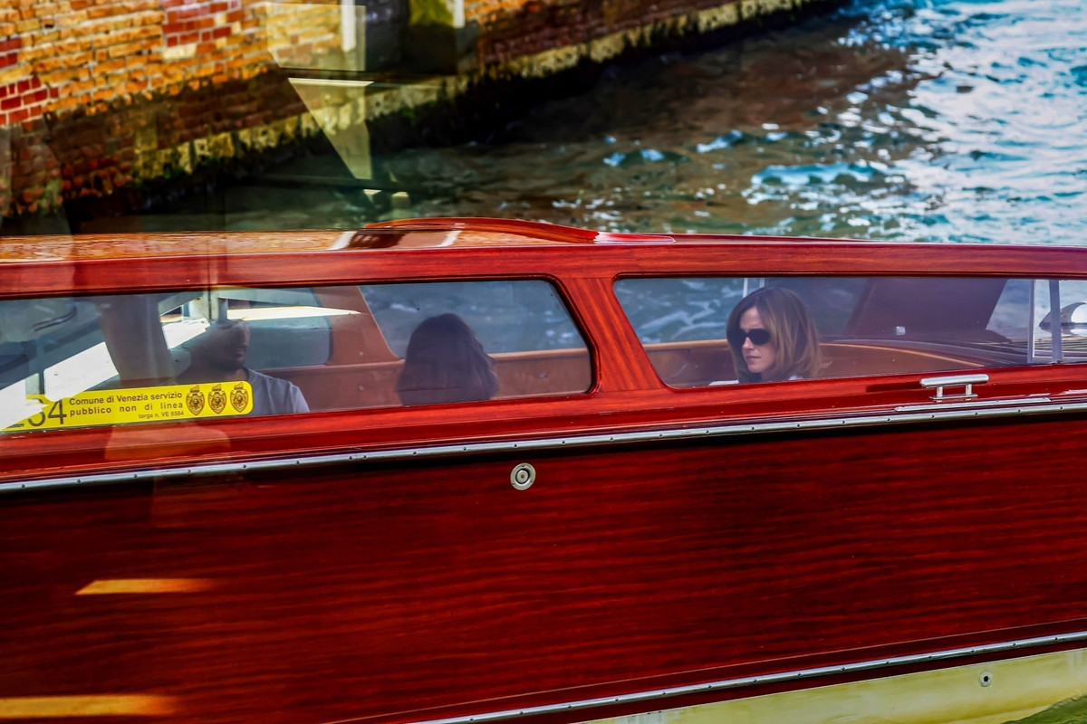 emmawatson-photogallery.blogspot.com (19)