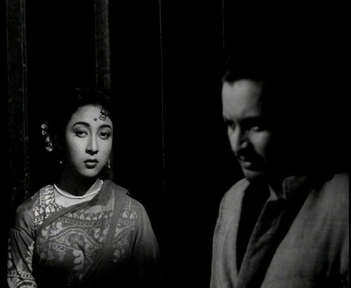 Pyaasa-1957-Hindi-480p-AVC-AAC-1-0-ESub-mkv-0001