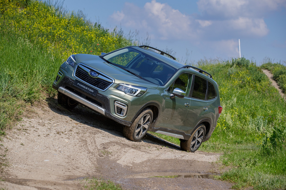 Subaru Forester e-Boxer (14)
