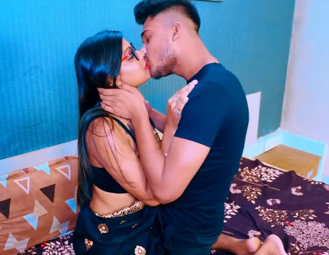 Naughty Suhana (2025) UnRated Hindi Hot Short Film [350MB]