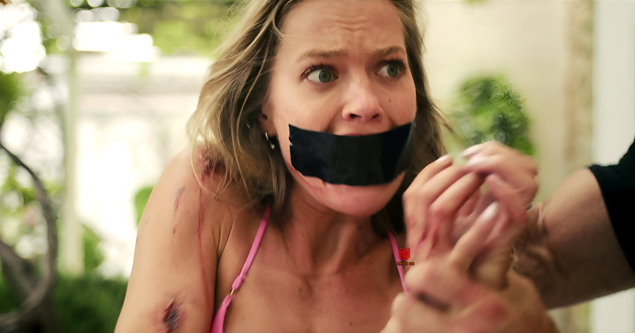 Ksenia Islamova 8 - Escape 2023