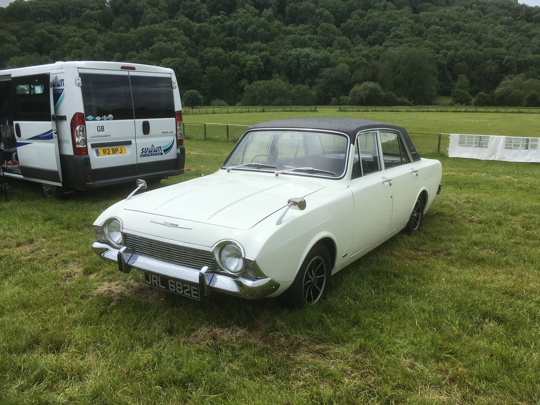 2CA1EAB0-CB97-4FFA-8C19-61D649240ED9