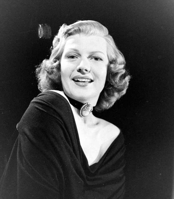 rita_hayworth_g28