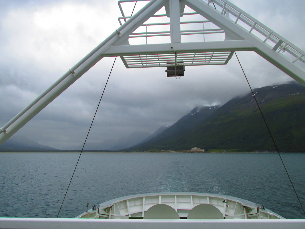 Ferry (2)